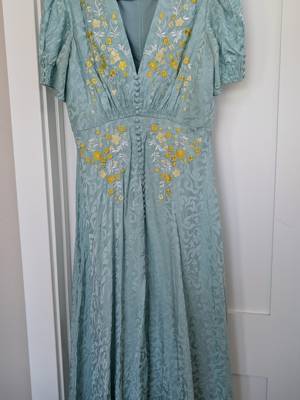 Saloni Lea Embroidered Silk Jacquard Midi Dress — US 8 / UK 12 | Mint | AS-IS